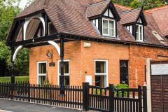 Willoughby Lodge (former rail station)