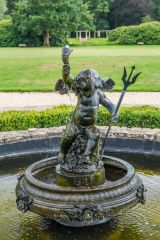 Fountain with statue of the infant Neptune
