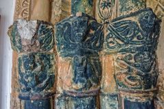 West capitals of the south doorway