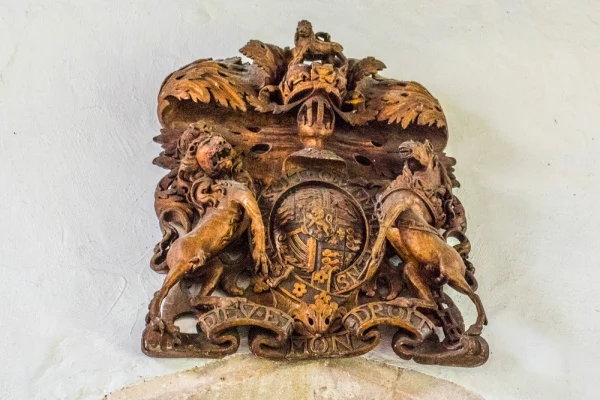 Royal coat of arms to William and Mary, c. 1700