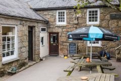 Courtyard at the Tiinners Arms