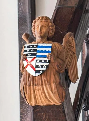 Dairell heraldic boss