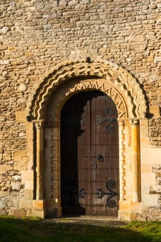 WNorman door, south transept