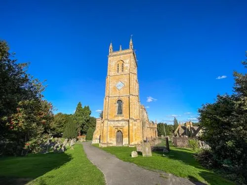 St Peter & St Paul's Church