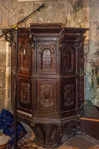The Jacobean pulpit