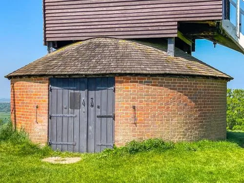The brick roundhouse