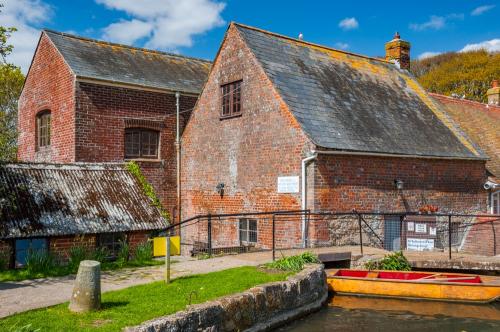 Calbourne Water Mill