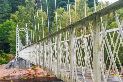 Looking along the bridge facade