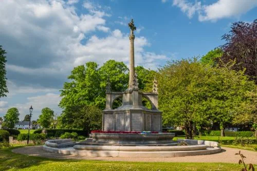 Chichester War Memorial, 1921