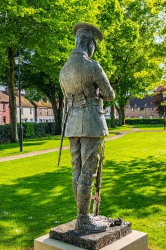 Lance Corporal Maurice Patten Statue