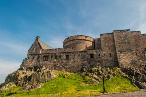 Approaching Foog's Gate