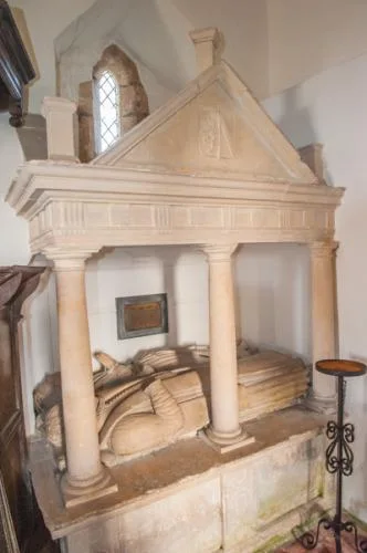 The Stratford Memorial, 1590