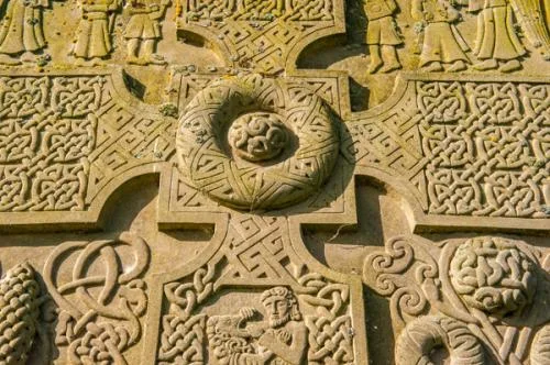 The central boss of the replica cross