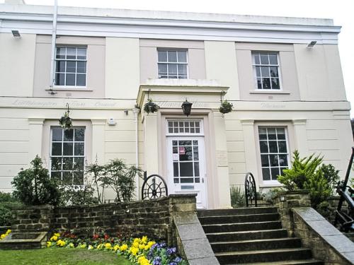 Littlehampton Museum (c) Basher Eyre