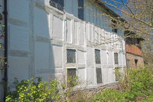 The side wall of the hall