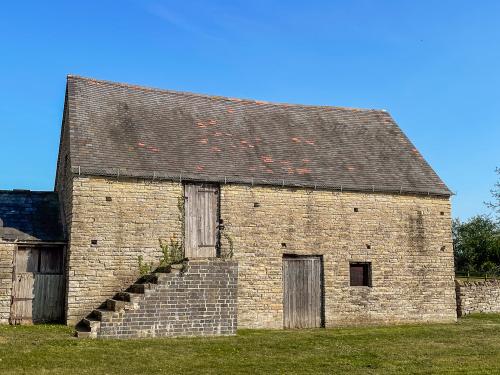 The cider press building