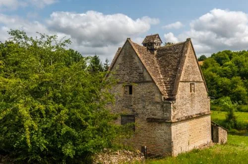 Naunton dovecot