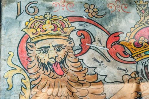 1663 royal coat of arms