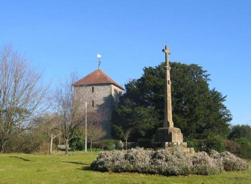 Stopham church and war memorial (c) Peter Whitcomb