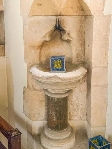14th-century piscina