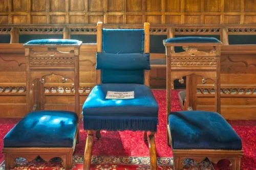 Queen Victoria's chair, royal pew