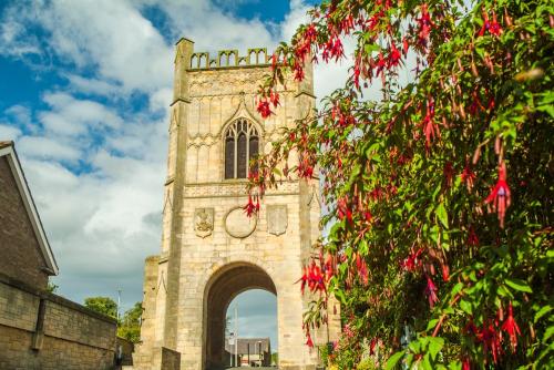 Pottergate Tower