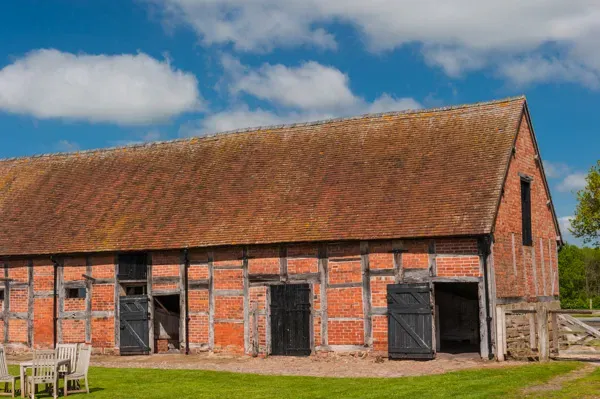 The 16th century stables
