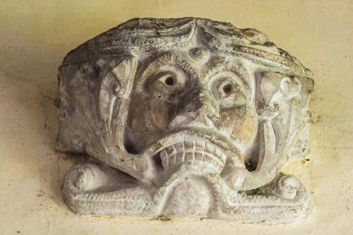14th-century corbel head