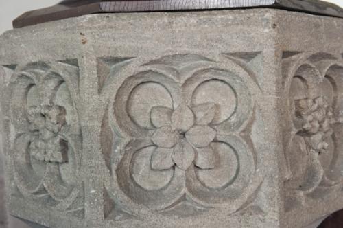 Medieval font, Eastleach Martin