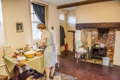 The WWII kitchen