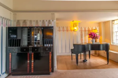The drawing room
