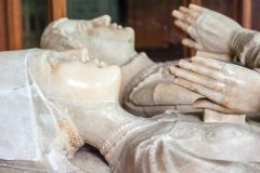 Ellen and Thomas Vaughan effigies