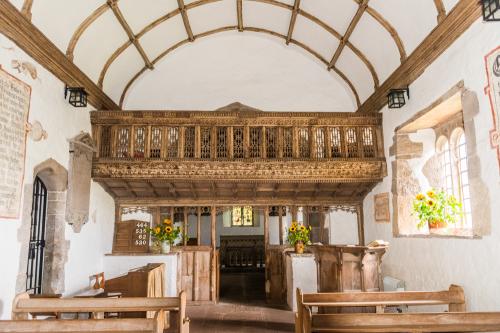 Looking down the nave to the screen