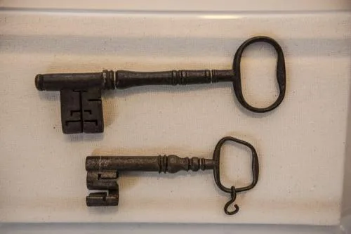 The keys to Portsmouth's city gates
