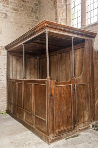 17th-century Sawley family pew