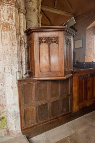 17th century two-tiered pulpit