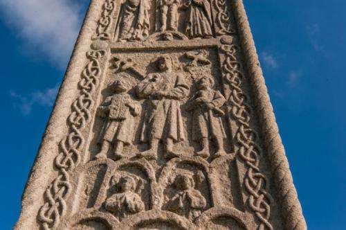 Carving on the south face of the shaft