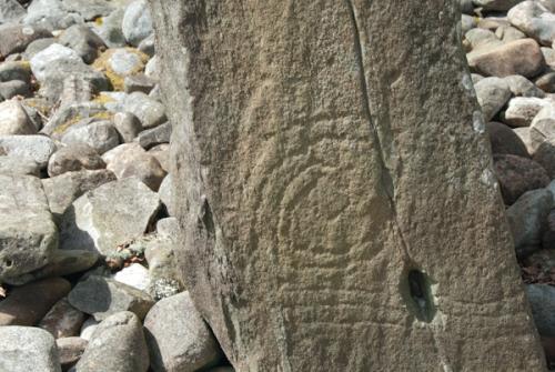 Spiral carvings, south circle