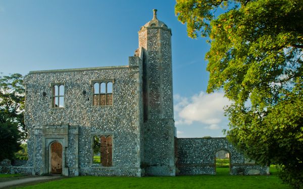 Baconsthorpe Castle photo, Baconsthorpe Castle