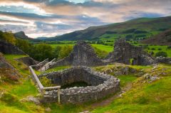 Castles of Wales Photo Gallery, Castell-y-Bere