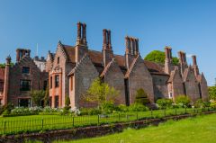 Chenies Manor