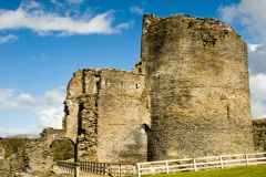 Castles of Wales Photo Gallery, Cilgerran Castle