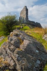 Castles of Wales Photo Gallery, Dolwyddelan Castle