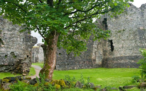 Old Inverlochy Castle photo, Inverlochy Castle