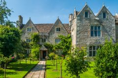 Kelmscott Manor