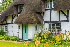 Thatched cottage, Longparish