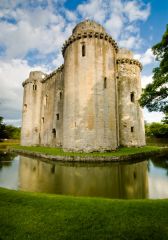 English Castles Photo Gallery, Nunney Castle