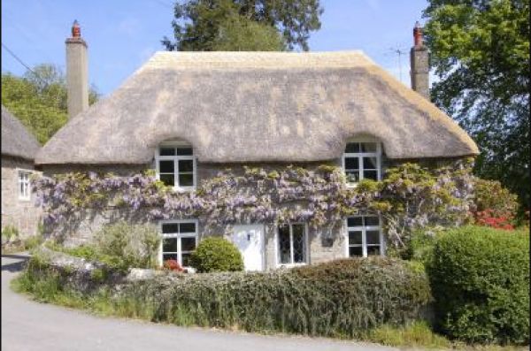 10 Beautiful Thatched Holiday Cottages In Devon